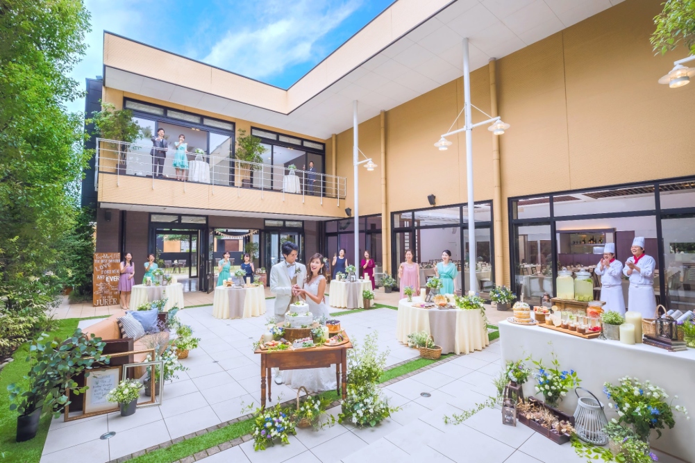 【新春15大特典】貸切ガーデン*青の挙式×美食体験