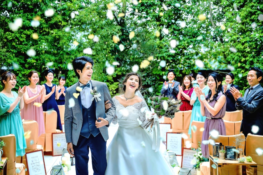 【80名~秋の挙式】たくさんのゲストと貸切で楽しく過ごそう♪祝福プラン!<1日1組限定>